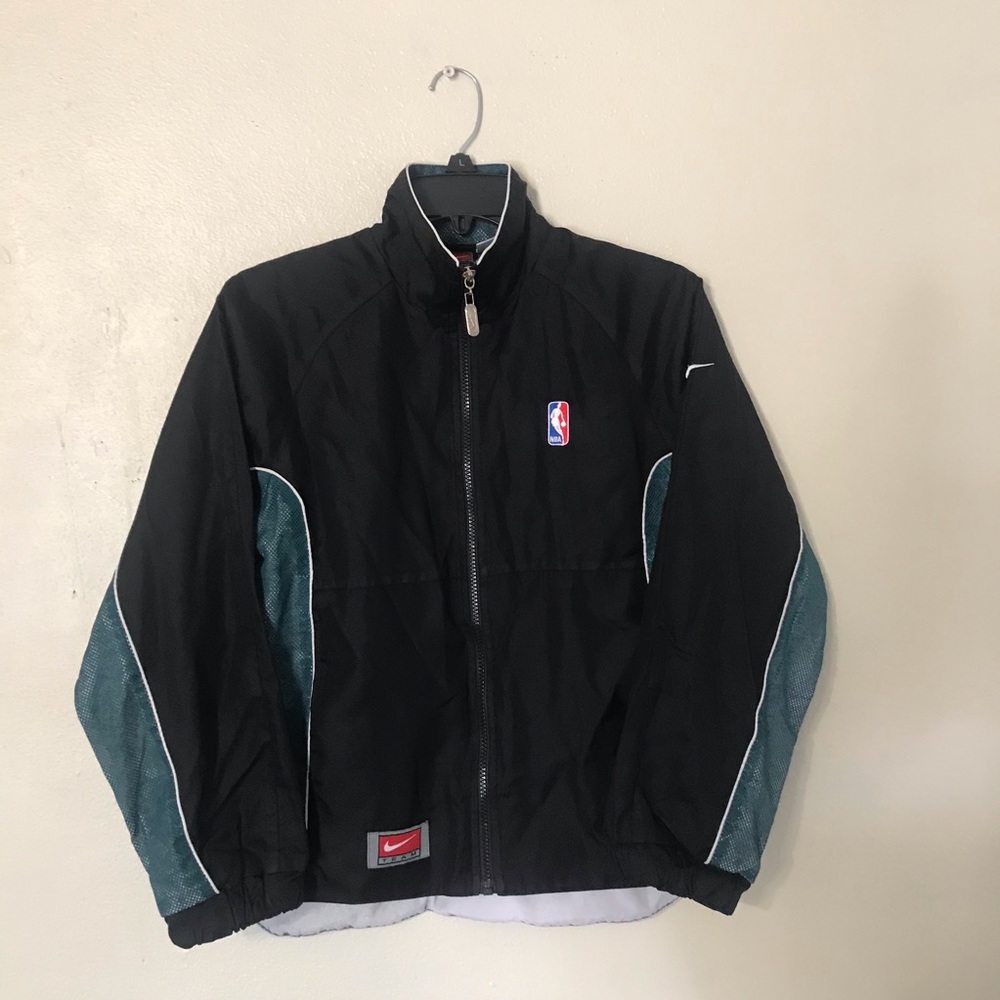 Nike team jacket size M